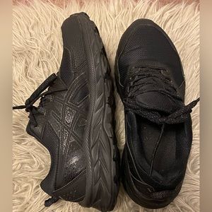 ASICS womens size 8